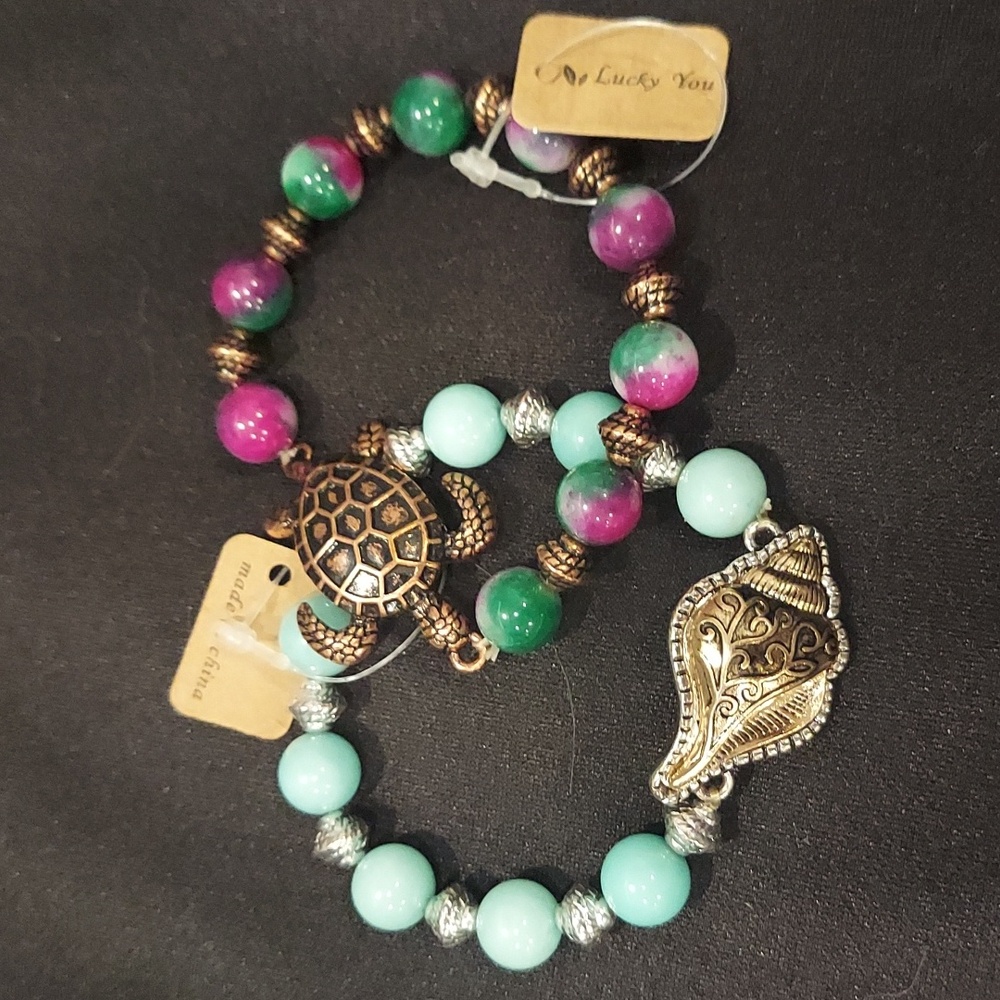 NWT Gemstone Bracelet Set with Turtle and Seashell Charms - Picture 4 of 7